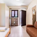 Apollon דירה Pondi