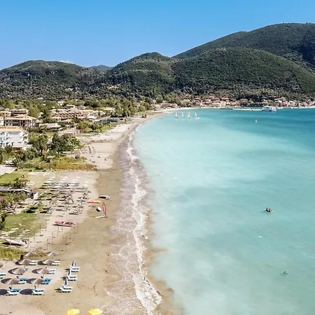 アパート Apollon