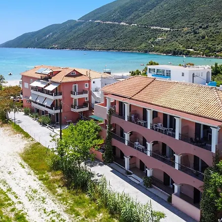 Apollon アパート