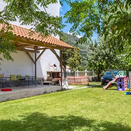 Apollon Apartamento Pondi
