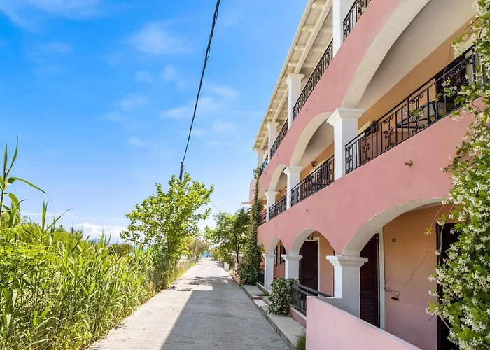 Apollon Lägenhet Pondi